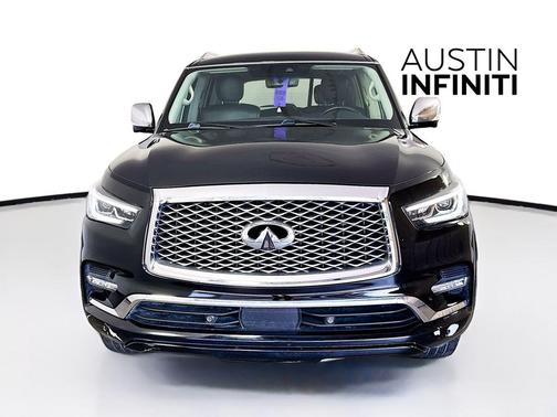 2021 INFINITI QX80 Luxe