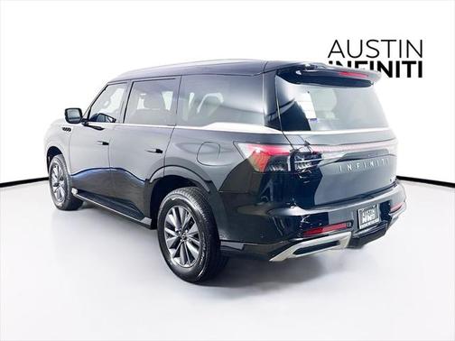 2025 INFINITI QX80 PURE AWD