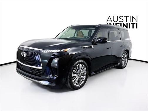 2025 INFINITI QX80 Luxe