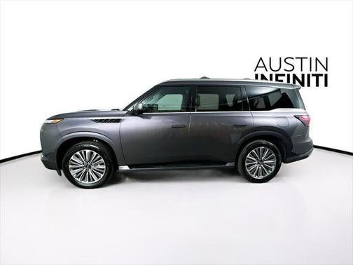 2025 INFINITI QX80 Luxe