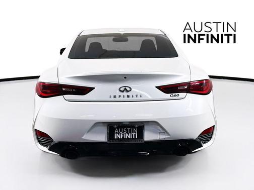 2018 INFINITI Q60 3.0T LUXE