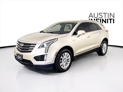 2017 Cadillac XT5 Base