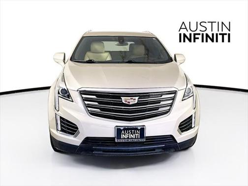 2017 Cadillac XT5 Base