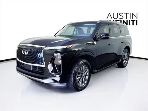 2025 INFINITI QX80 PURE