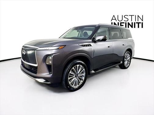 2025 INFINITI QX80 Luxe