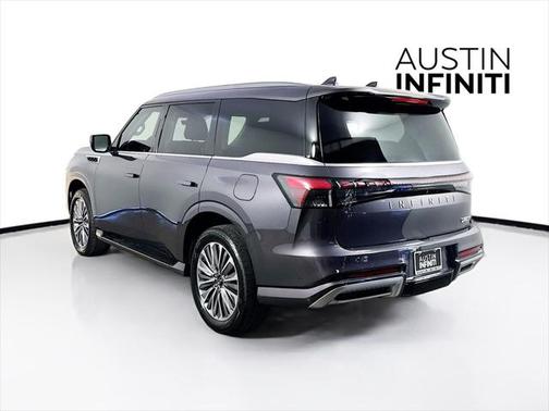 2025 INFINITI QX80 Luxe