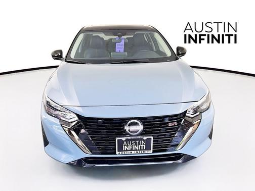 Atlantic Gray Metallic/Super Black 2024 Nissan Sentra SR