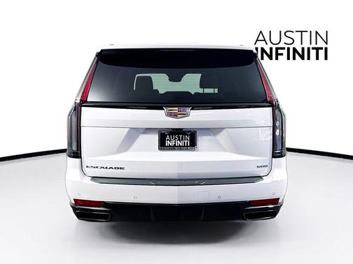 2024 Cadillac Escalade Sport