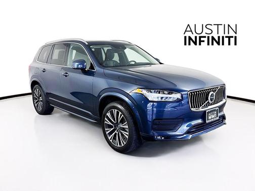 2022 Volvo XC90 T6 Momentum