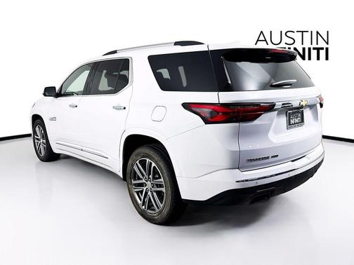 2022 Chevrolet Traverse High Country