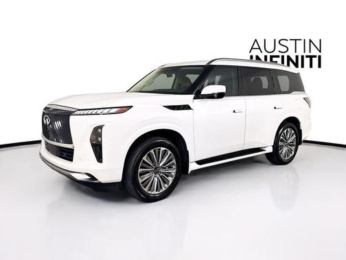 2026 INFINITI QX80 Luxe