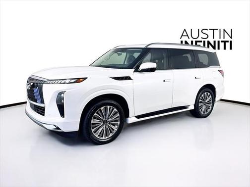 2025 INFINITI QX80 Luxe
