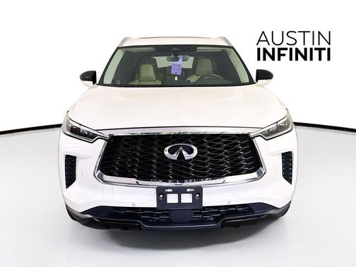 Majestic White 2023 INFINITI QX60 Luxe