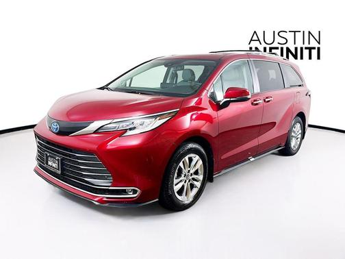 2024 Toyota Sienna Limited