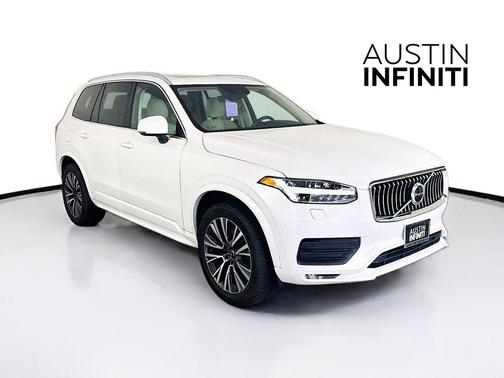 2021 Volvo XC90 T6 Momentum