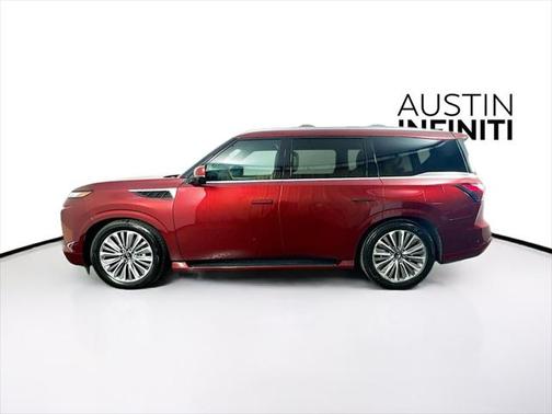 2025 INFINITI QX80 Luxe