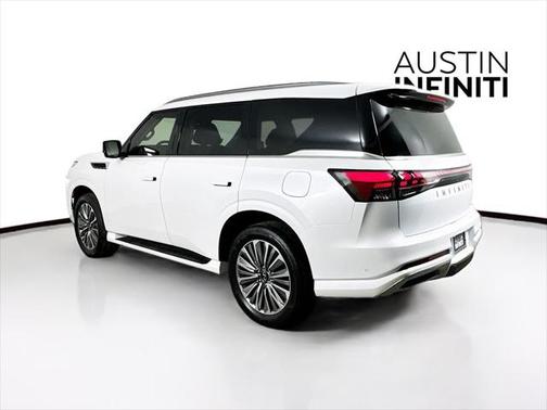 2025 INFINITI QX80 SENSORY AWD