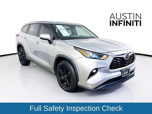 Celestial Silver Metallic 2023 Toyota Highlander LE