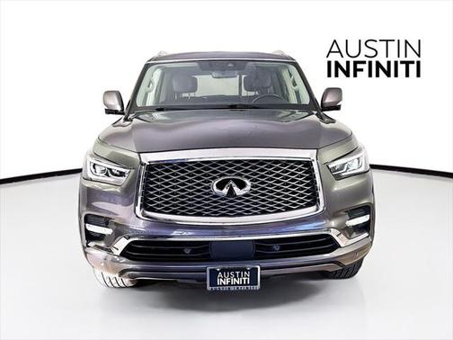 2022 INFINITI QX80 Luxe