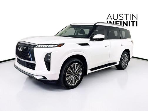 Radiant White 2026 INFINITI QX80 Luxe