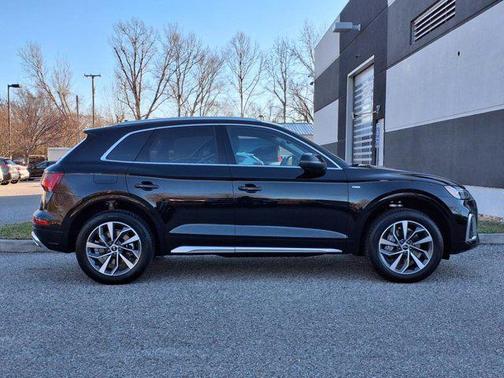 2025 Audi Q5 45 S line Premium Plus