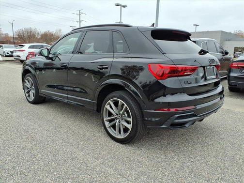2021 Audi Q3 45 S line Premium