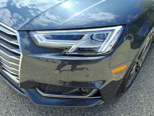 2017 Audi A4 2.0T Prestige