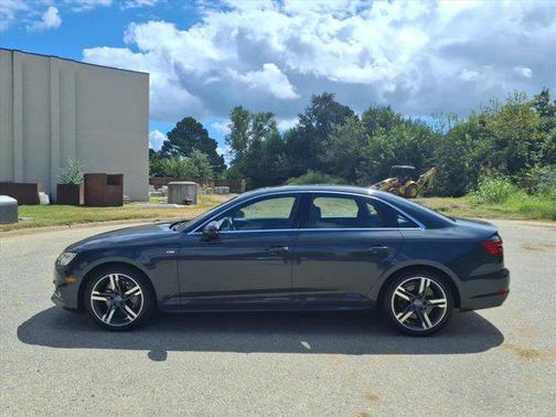 2017 Audi A4 2.0T Prestige