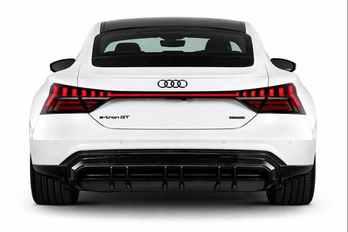 Suzuka Gray Metallic 2023 Audi e-tron GT Premium Plus quattro