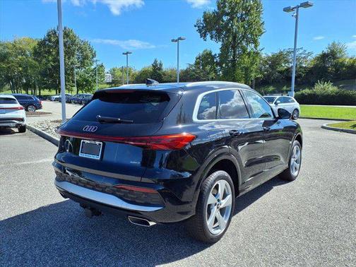 2025 Audi Q5 Premium Plus