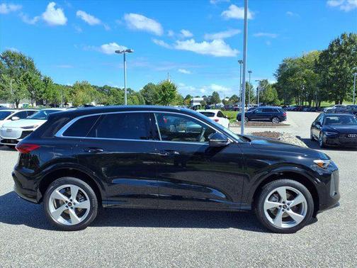 2025 Audi Q5 Premium Plus