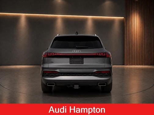 Tambora Gray Metallic 2025 Audi Q5 Premium Plus TFSI quattro S tronic
