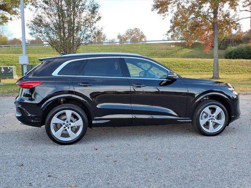 2025 Audi Q5 Prestige TFSI quattro S tronic