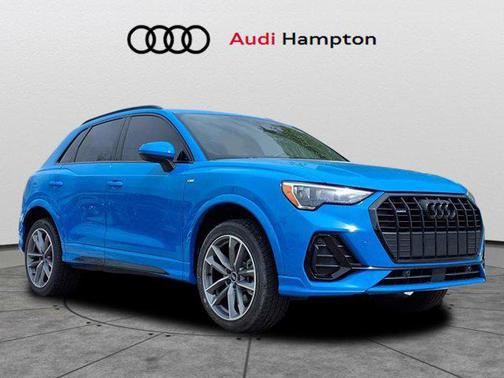 2022 Audi Q3 45 S line Premium
