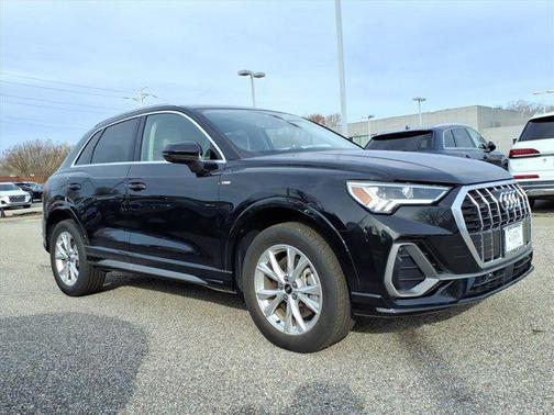 2024 Audi Q3 45 S line Premium Plus