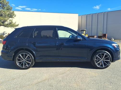 2026 Audi Q7 45 Premium Plus