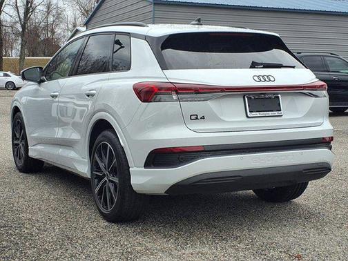 2025 Audi Q4 e-tron Premium 45 quattro