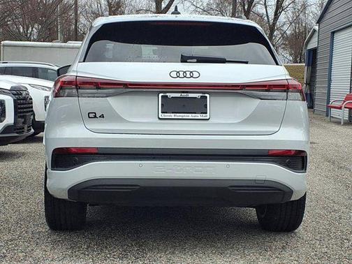 2025 Audi Q4 e-tron Premium 45 quattro