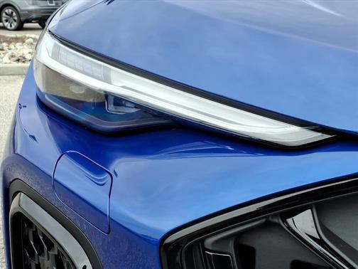 Ultra Blue Metallic 2025 Audi SQ5 3.0T Premium Plus