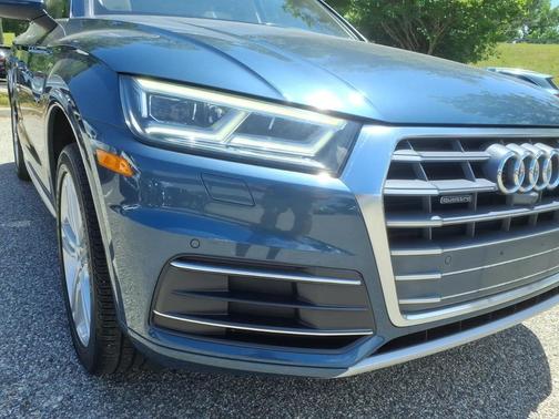 Utopia Blue Metallic 2018 Audi Q5 2.0T Prestige