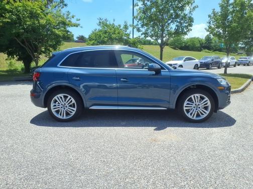 Utopia Blue Metallic 2018 Audi Q5 2.0T Prestige
