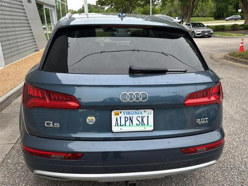 Utopia Blue Metallic 2018 Audi Q5 2.0T Prestige