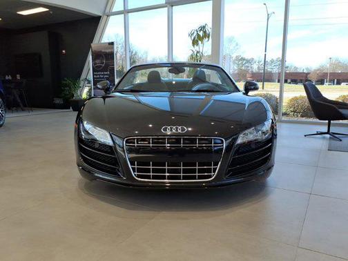 2011 Audi R8 5.2 quattro Spyder