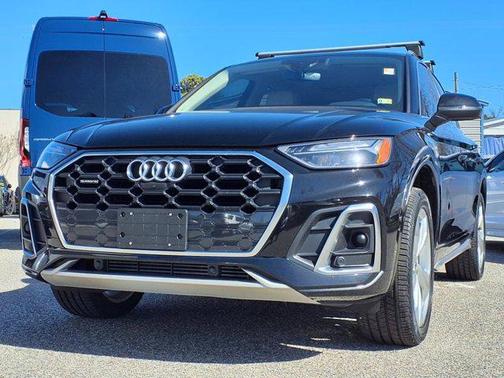 2022 Audi Q5 45 S line Premium Plus