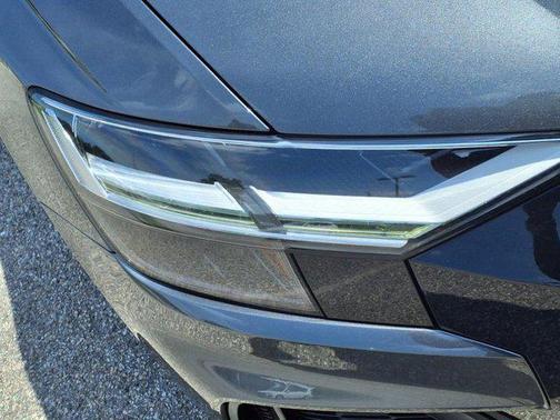 2021 Audi Q8 55 Premium Plus