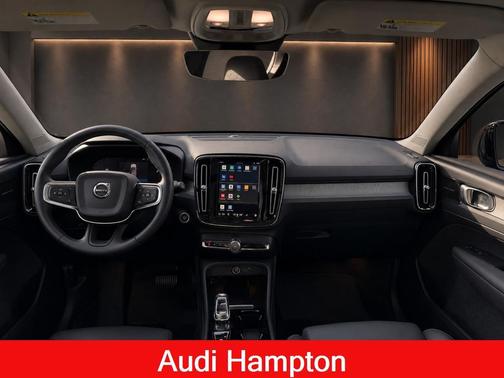Vapor Grey Metallic 2024 Volvo XC40 B5 Ultimate Bright Theme