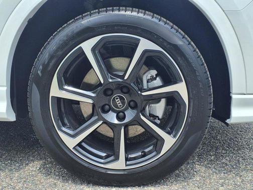 2025 Audi Q3 45 S line Premium Plus