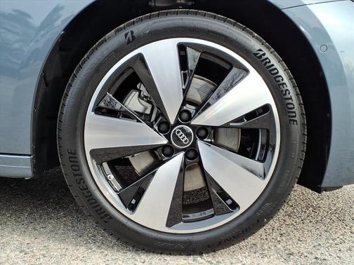 Horizon Blue Metallic 2025 Audi A5 Prestige TFSI quattro S tronic