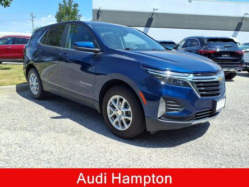 Blue Glow Metallic 2022 Chevrolet Equinox 1LT