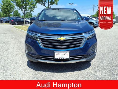 Blue Glow Metallic 2022 Chevrolet Equinox 1LT
